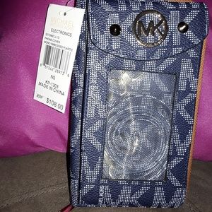 Michael Kors cell phone wallet